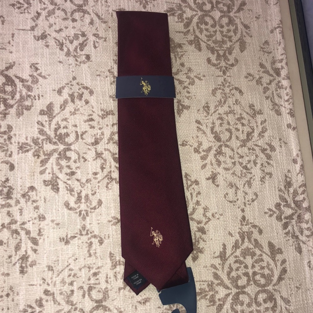 Mens neck tie